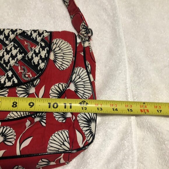 Vero Bradley Deco Daisy Red Black Houndstooth Design Inside Shoulder bag Retired - Picture 4 of 6